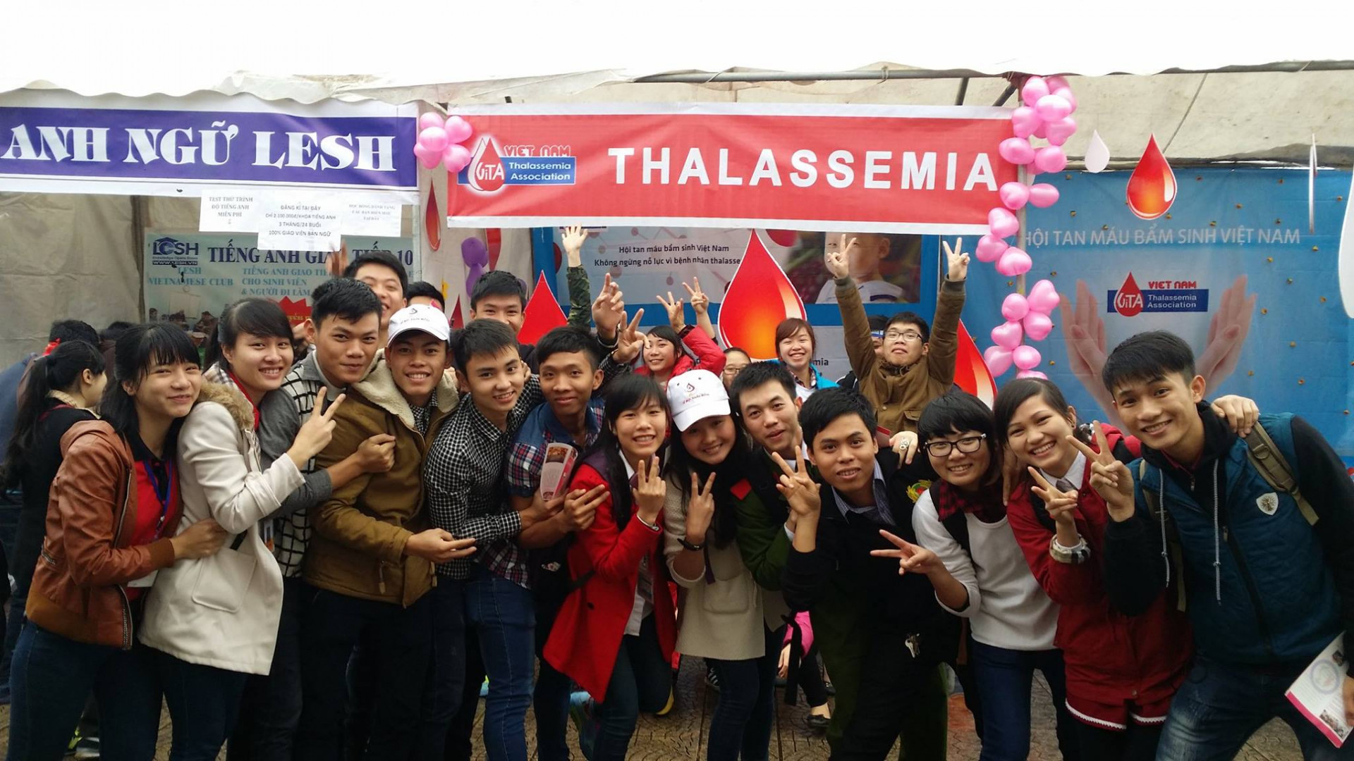[ALBUM ẢNH] Tuyên truyền về Thalassemia tại Lễ hội Xuân Hồng 2015
