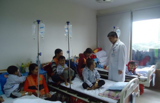 [ALBUM ẢNH] Tư vấn bệnh nhân thường xuyên tại Trung tâm Thalassemia