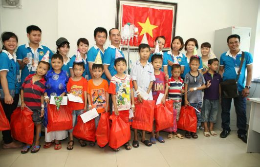 [ALBUM ẢNH] Ấm áp Tết Thiếu nhi cùng các em nhỏ mắc bệnh tan máu bẩm sinh